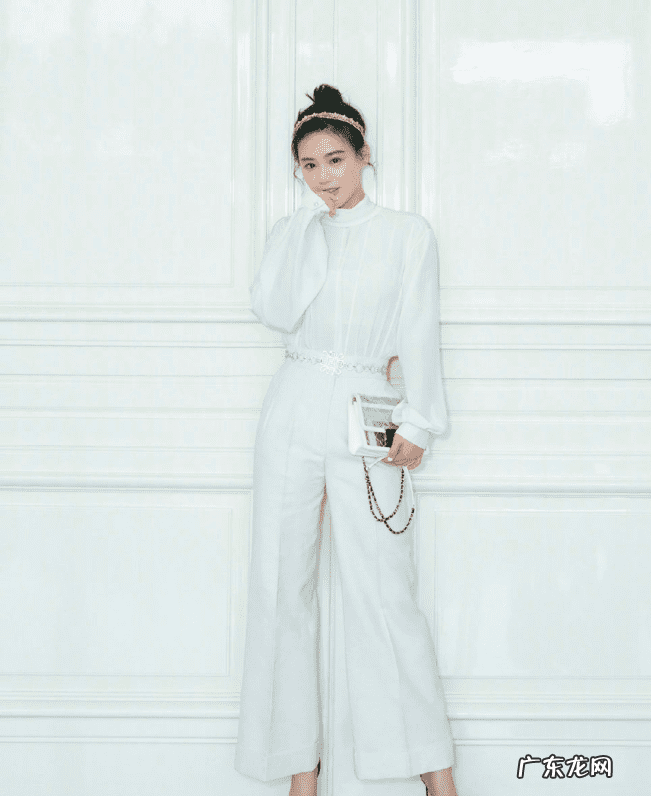 如何搭配身体饰品 饰品搭配的技巧