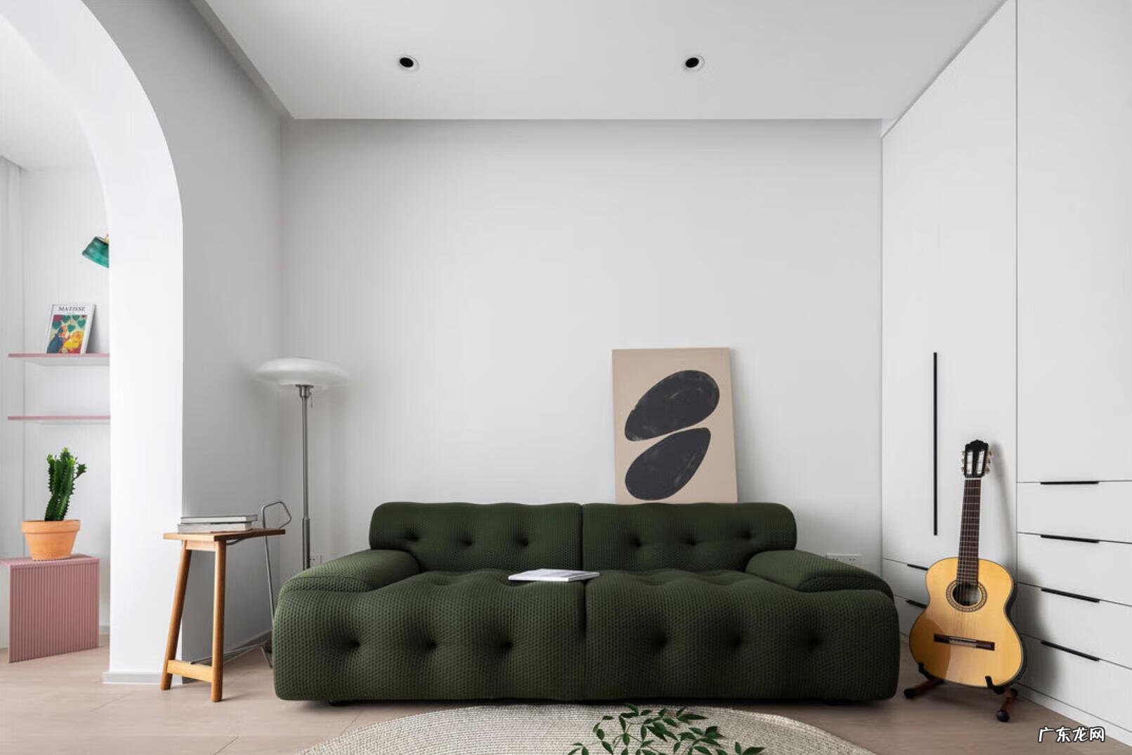 进门看到床头好不好 进门碰床头好不好