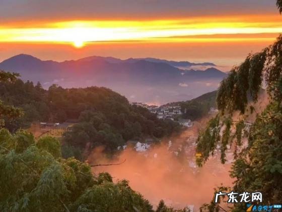 云峰山两大名景 梦游天姥山中的天姥山位于什么地方