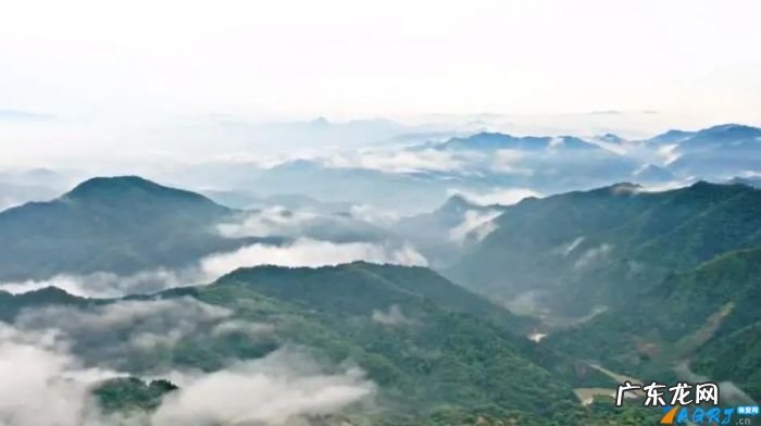 云峰山两大名景 梦游天姥山中的天姥山位于什么地方