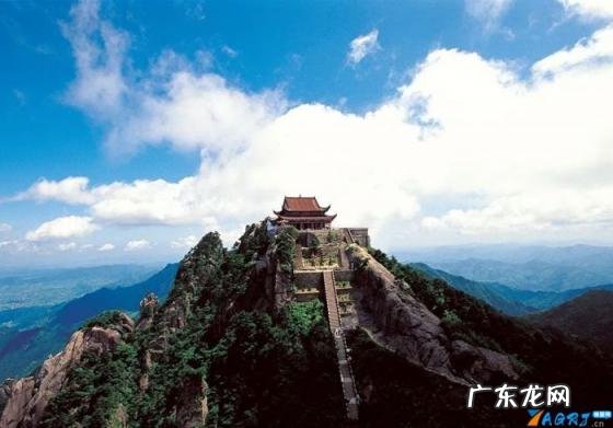 云峰山两大名景 梦游天姥山中的天姥山位于什么地方