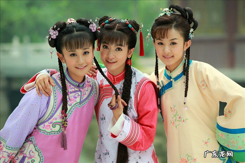 新红楼梦香港版的 新红楼梦