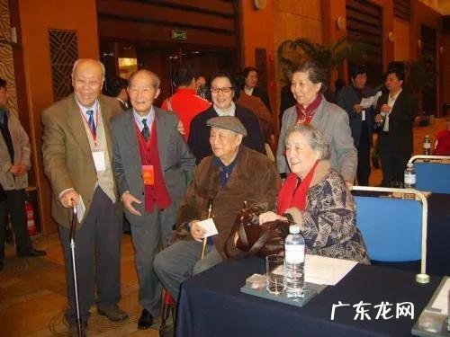 中国话剧“活化石”96岁欧阳山尊:养生3方,福寿安康