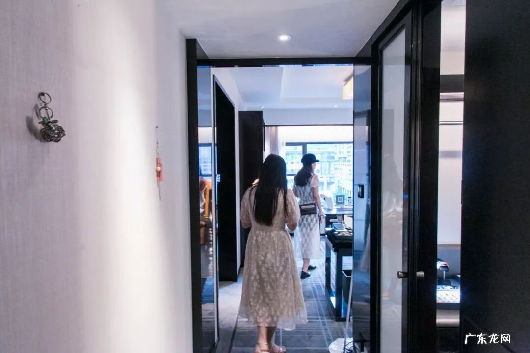 反向关系 反空间