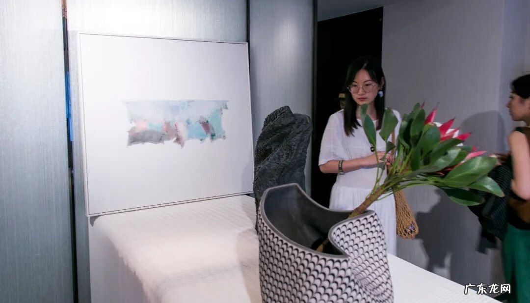 反向关系 反空间