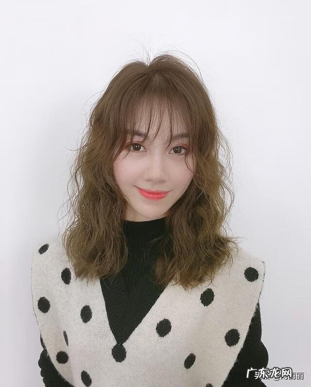 现在最流行什么东西 现在流行什么发型