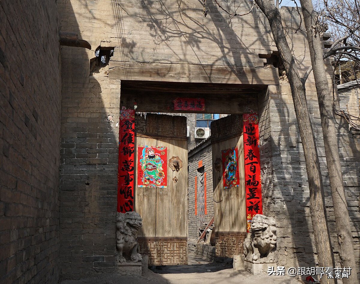 卧室墙上有钉子好吗 地上钉钉子的风水