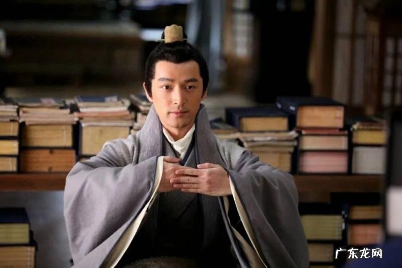 如何高情商夸赞男人的话 带幽默夸人帅的句子搞笑