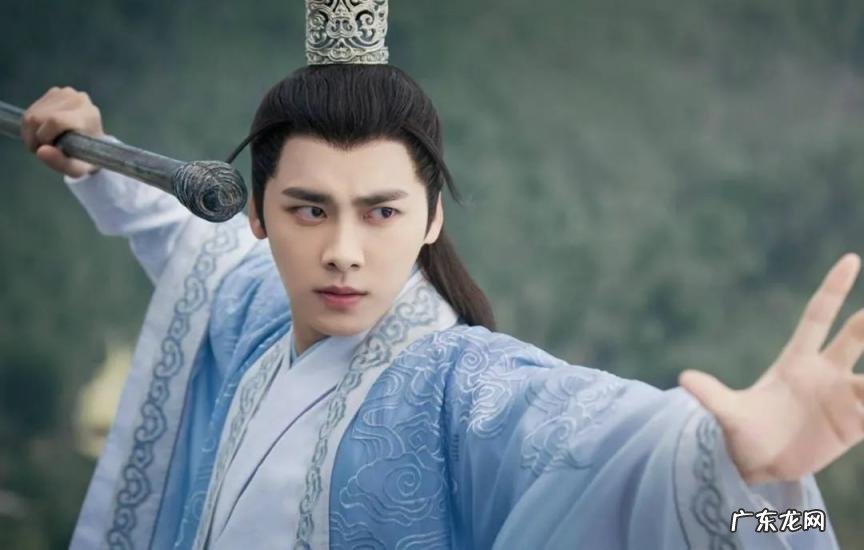 如何高情商夸赞男人的话 带幽默夸人帅的句子搞笑