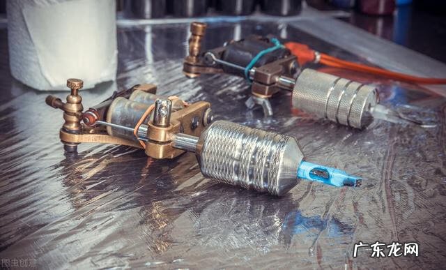 汽车发动机结构图解 汽车发动机工作原理图