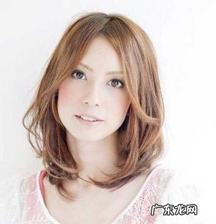 方脸型女生适合什么发型图片,方脸女生型适合的发型