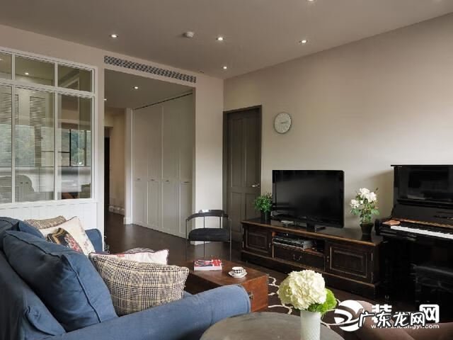 客厅表挂在什么位置好 风水 表挂在什么位置风水最好