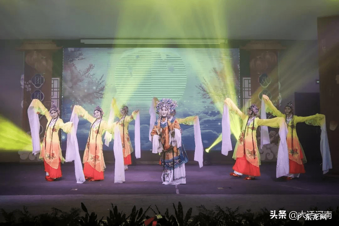 新安县民俗村城市综合体 新安县风俗文化