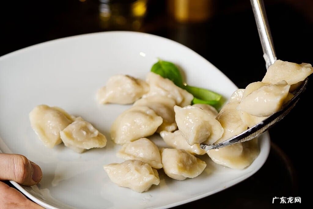 办公桌龙摆件龙头朝向 风水龙摆件的龙头朝向