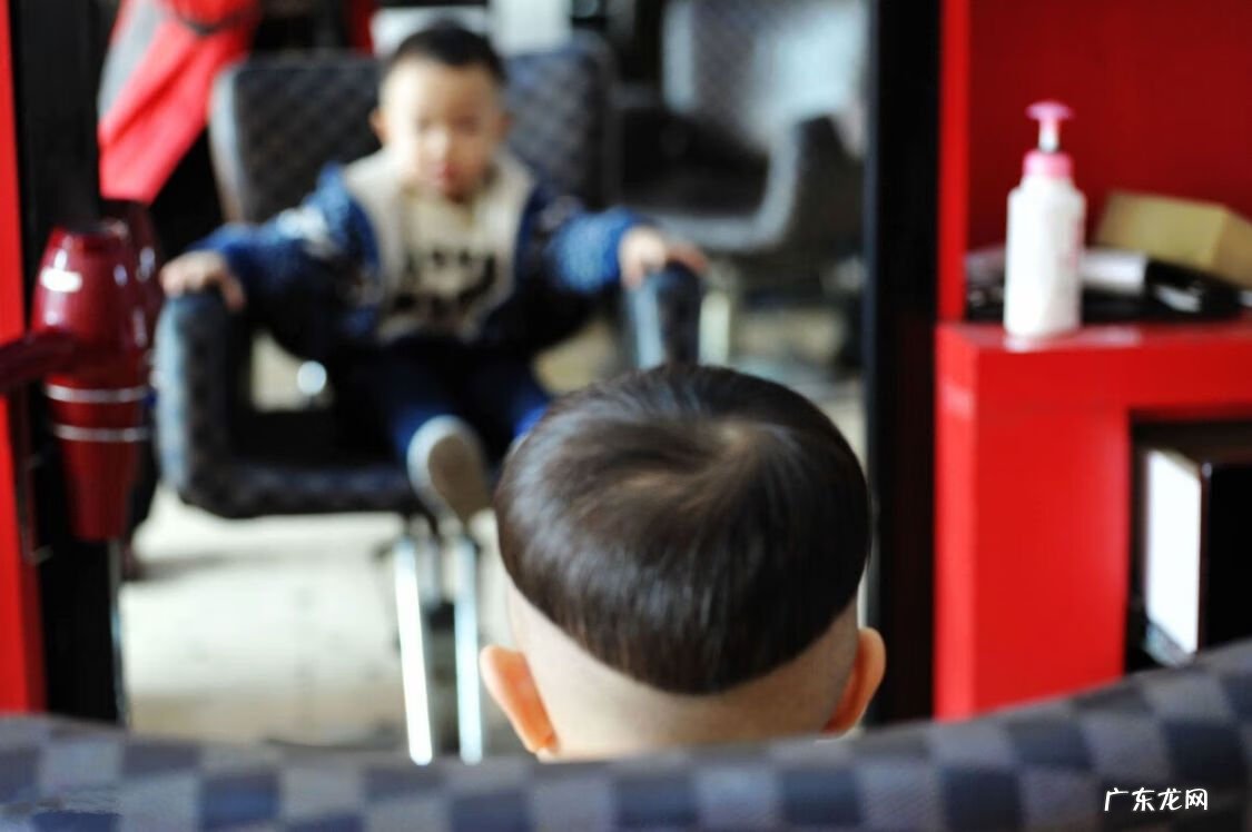 办公桌龙摆件龙头朝向 风水龙摆件的龙头朝向