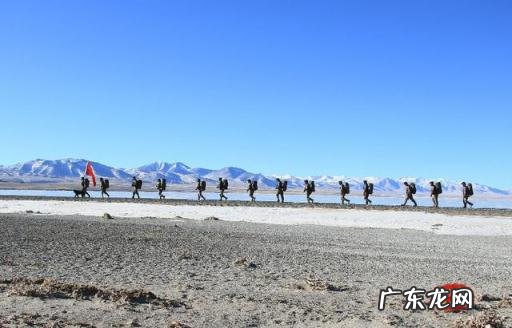 小学生五星红旗绘画图片大全,红旗飘图片 简笔画