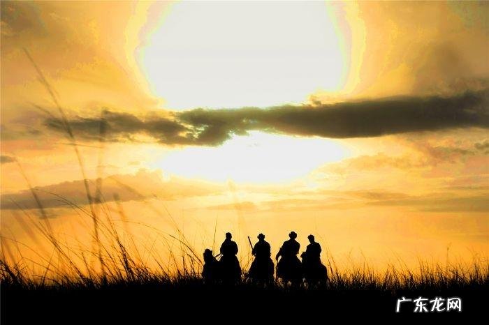 “一代宗师”94岁任继愈养生秘诀:3个“土方”,福寿安康