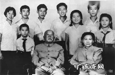 “延安五老之一”88岁谢觉哉养生秘诀：10个习惯，益寿延年