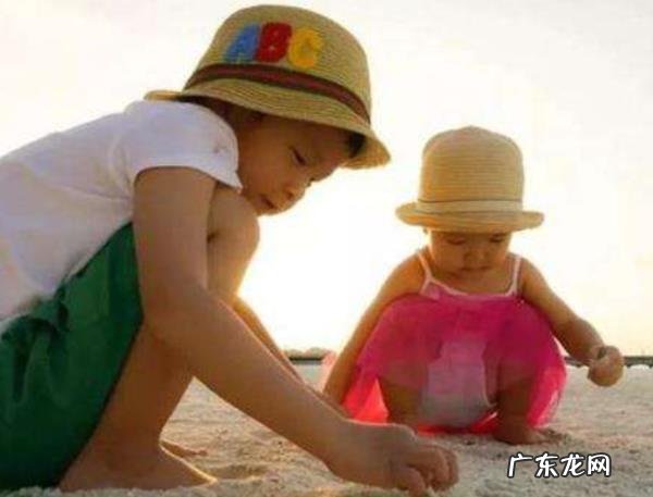 孩子生几个最好一生 夫妻婚后生几个孩子更幸福些