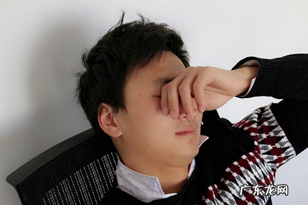 肝病的七个征兆 肝脏不好有什么表现症状有哪些男人