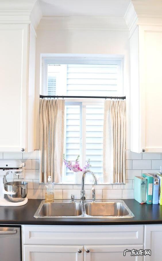 窗帘做一半的效果