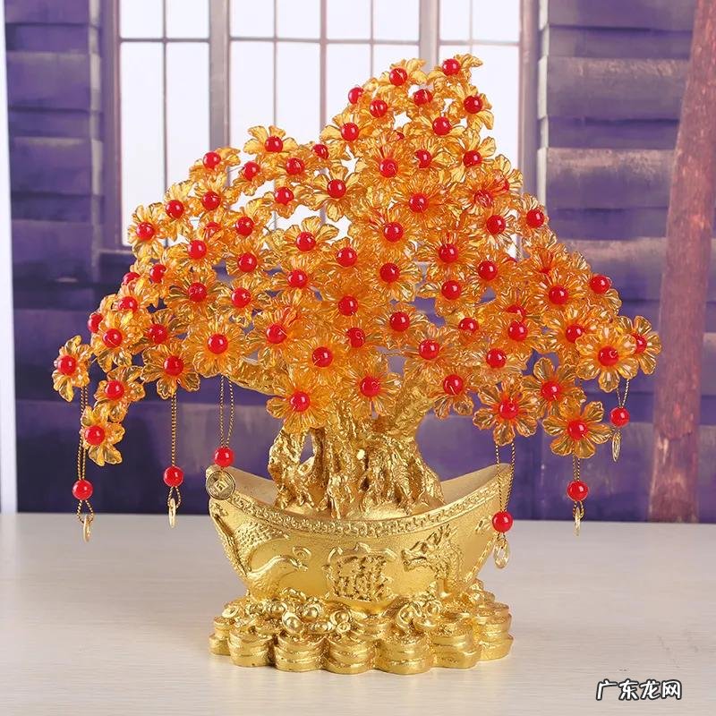 有太阳的大树风景图片 微信头像背靠大树风水好吗?