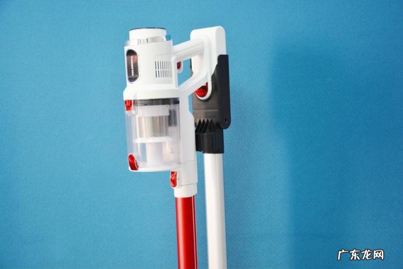 吸尘机吸尘器哪个好用 斐纳吸尘器和戴森吸尘器哪个好