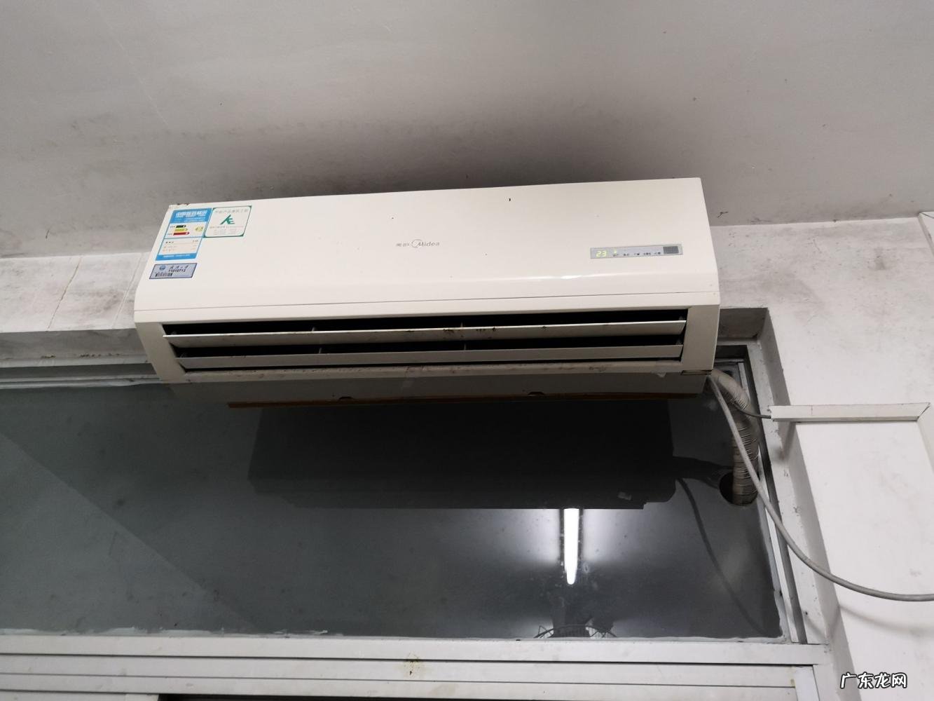 空调适合开一晚上吗多少度 开一晚上空调大概用多少度