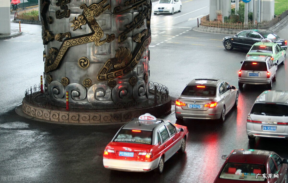 上海陆家嘴风水 上海地标风水大战