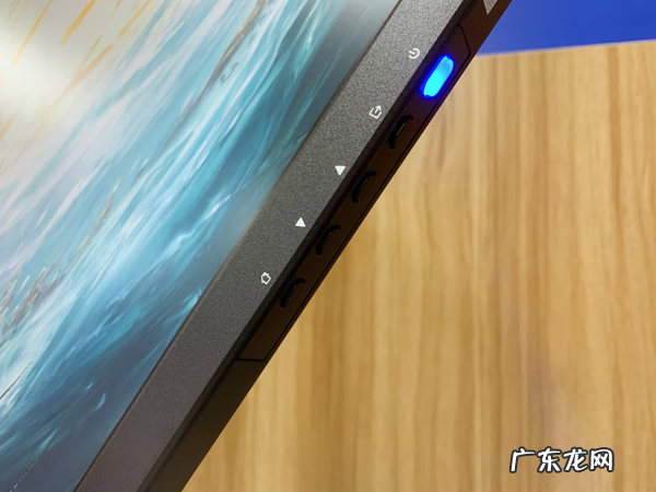 手机招财风水鱼壁纸图 4k带鱼屏壁纸