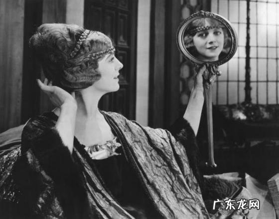 虚荣是什么意思 虚荣是人性的一部分英语