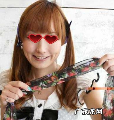 侧马尾发型简单扎法女,马尾辫发型扎法图解