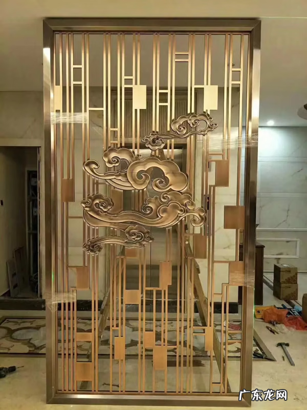 客厅进门玄关隔断风水讲究 怎么样的玄关屏风有利于风水