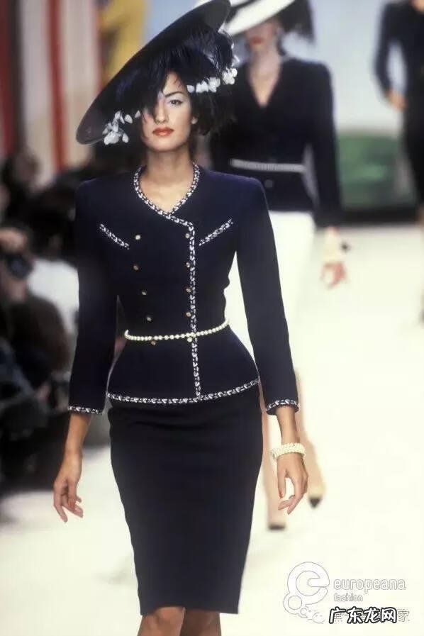 香奈儿的英文怎么说 香奈儿英文全称