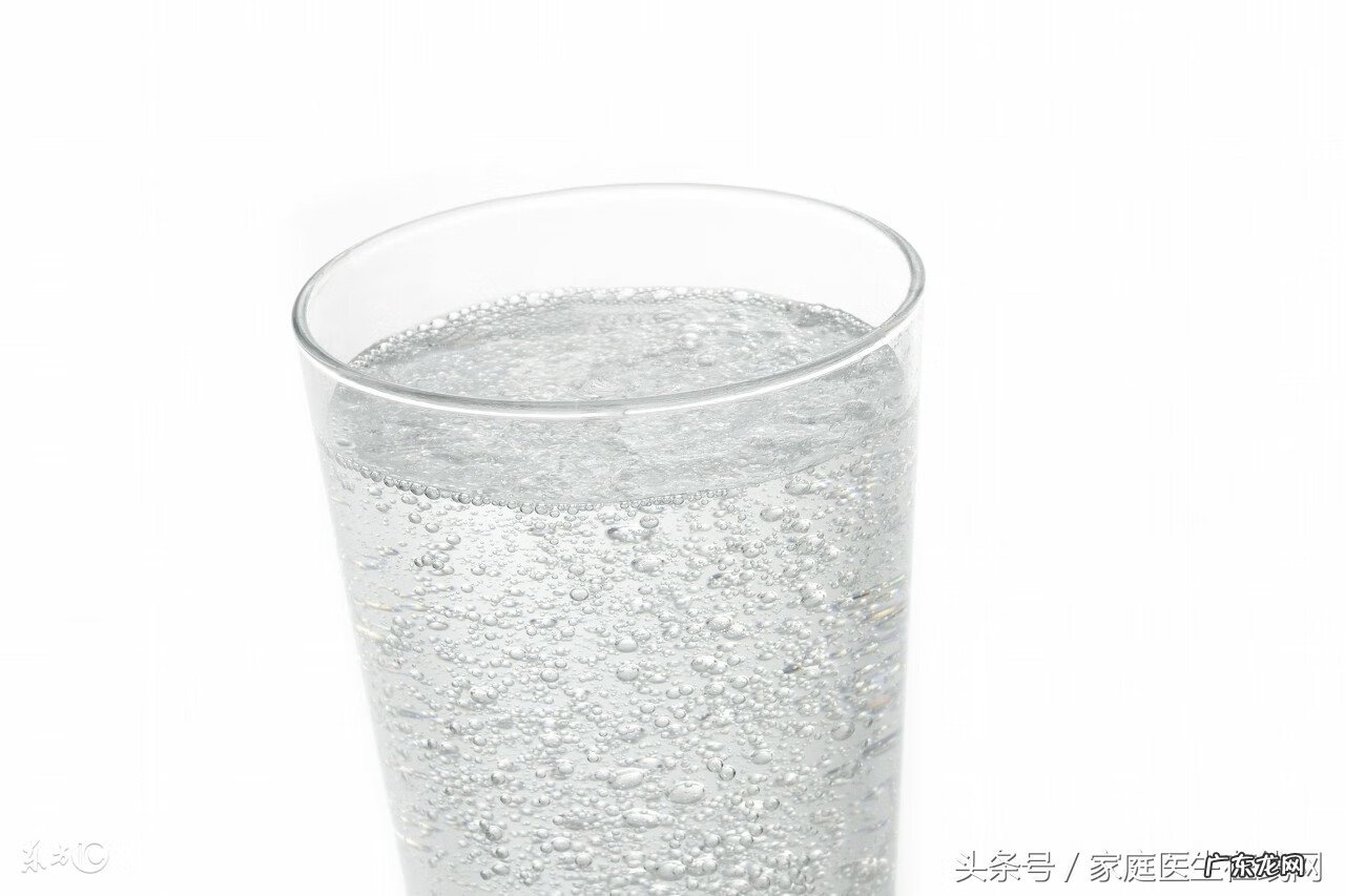 弱碱性水是什么意思 弱碱性水是什么水