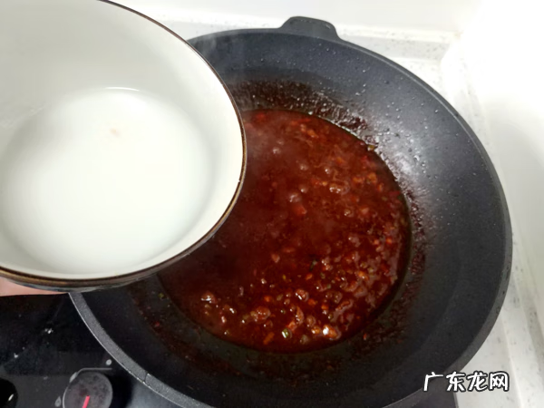 做炸酱面用什么酱好吃 炸酱面用什么酱做