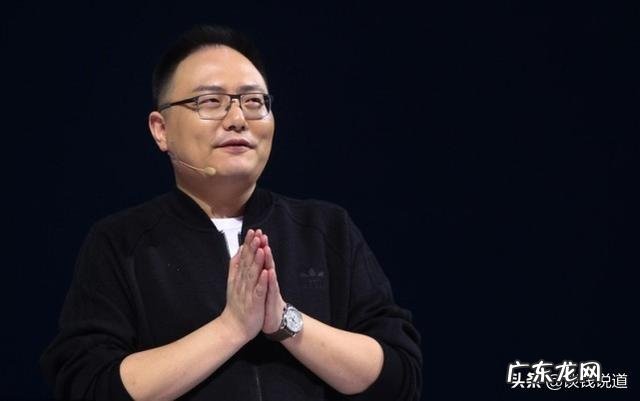 罗振宇赚钱模式,罗振宇创业者的定义