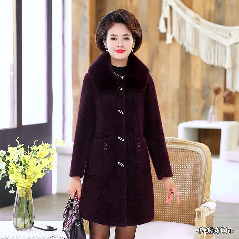 人造水貂绒是什么面料 复古民族风水貂绒外套