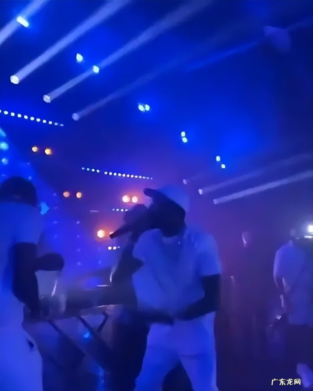 求生之王脚本辅助 夜店之王手游辅助