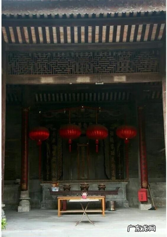 房子左边有池塘好不好 屋左侧有池塘风水好不好