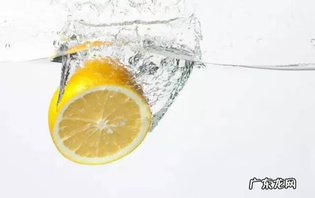 柠檬水早上喝 早上喝柠檬水好吗?
