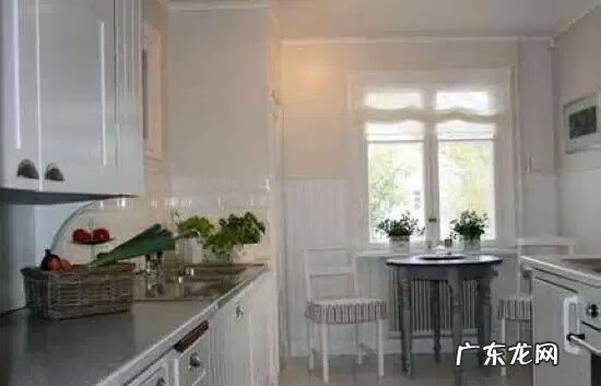 客厅灯几个灯头风水好 灯的数量风水学