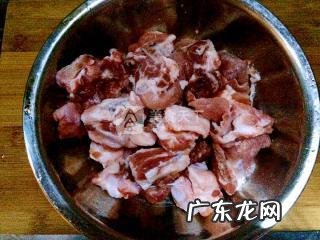 白萝卜排骨汤的做法 白萝卜排骨汤的功效