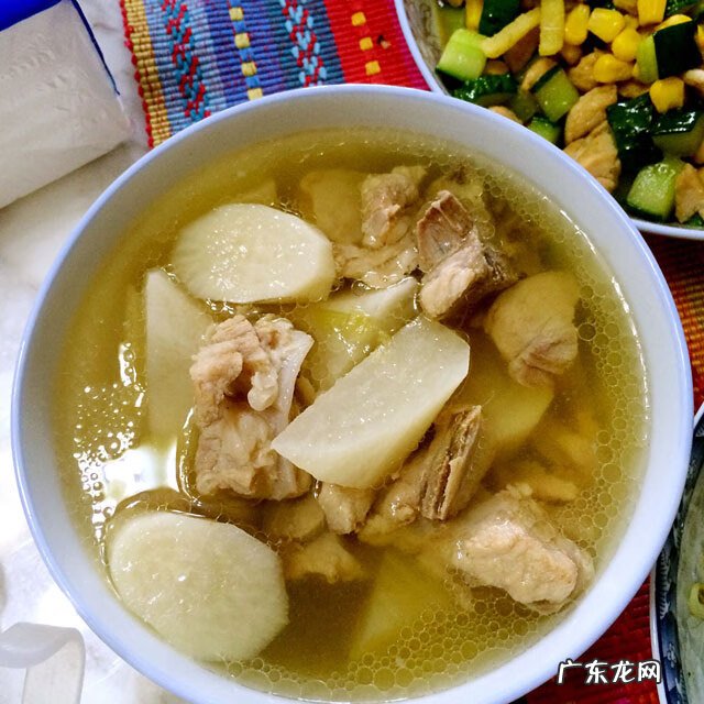 白萝卜排骨汤的做法 白萝卜排骨汤的功效