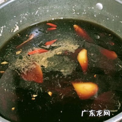 鸡脚怎么弄最好吃 鸡脚怎么做好吃家常做法