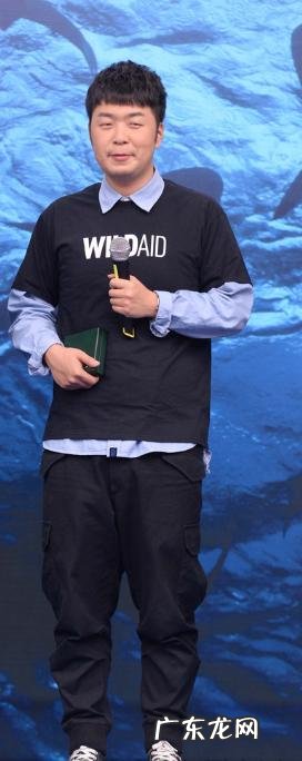 男生正三角身材,男人最好的身材是什么形