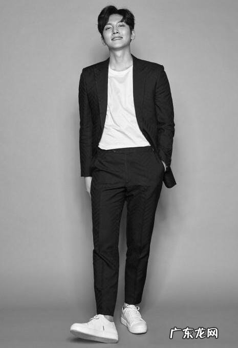 男生面试着装搭配技巧图片,男生面试服装搭配应注意哪些问题