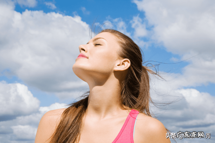 什么是暗疮 暗疮