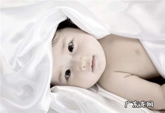 去除婴儿湿疹小妙招 婴儿湿疹图片