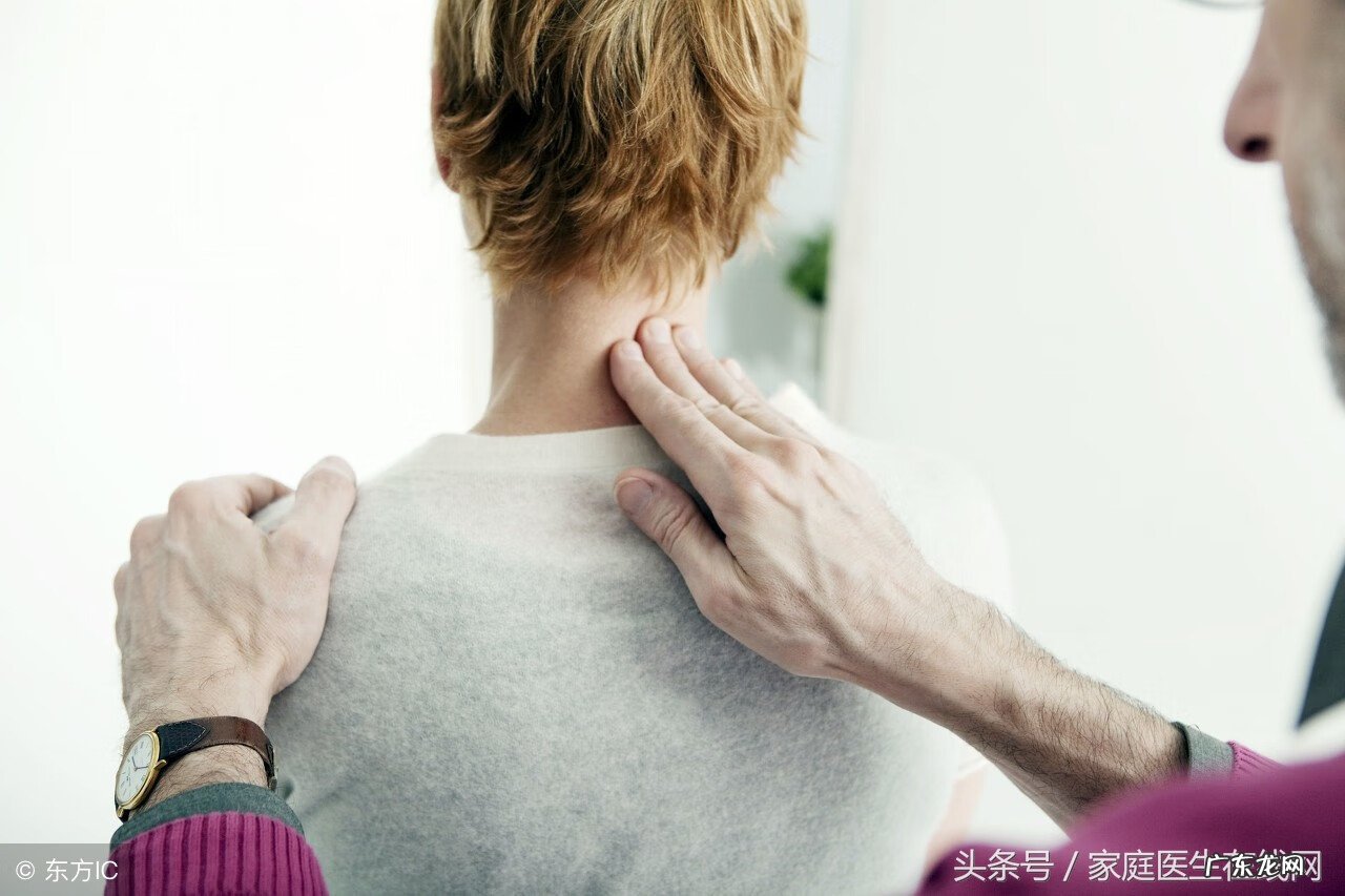 落枕了怎么快速恢复 落枕了怎么办小窍门